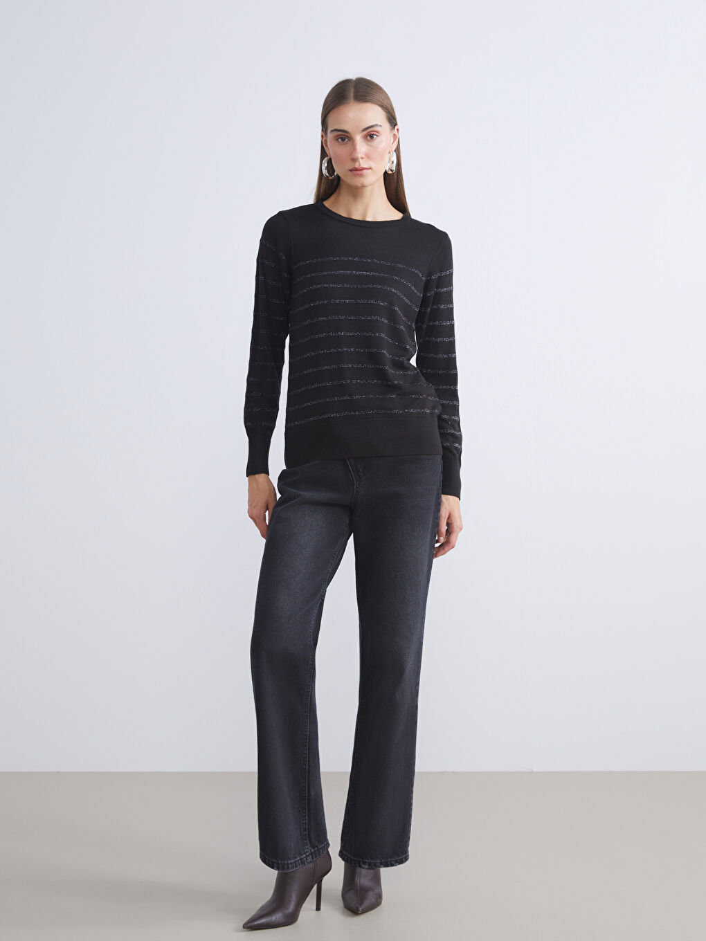 Crew Neck Striped Women's Knitwear Sweater-2