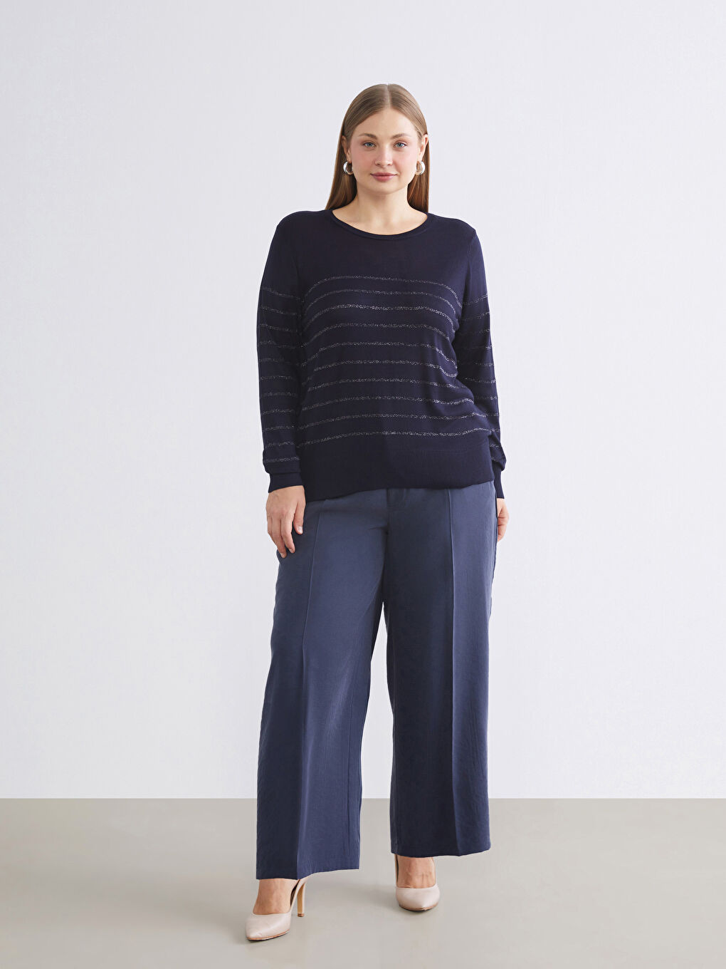 Crew Neck Striped Women's Knitwear Sweater-5