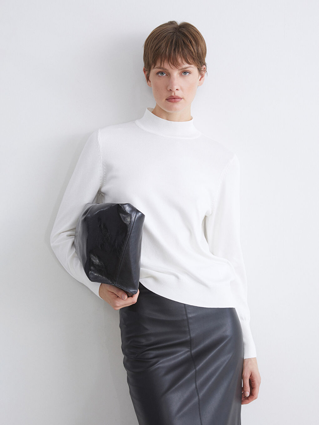 Funnel Neck Women's Knit Sweater-2