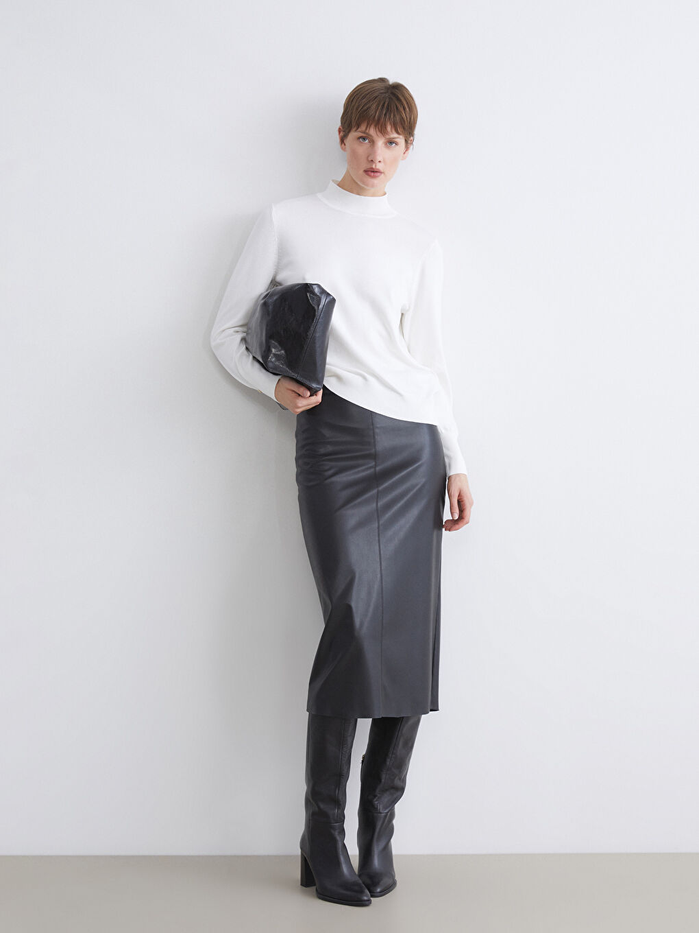 Funnel Neck Women's Knit Sweater-3