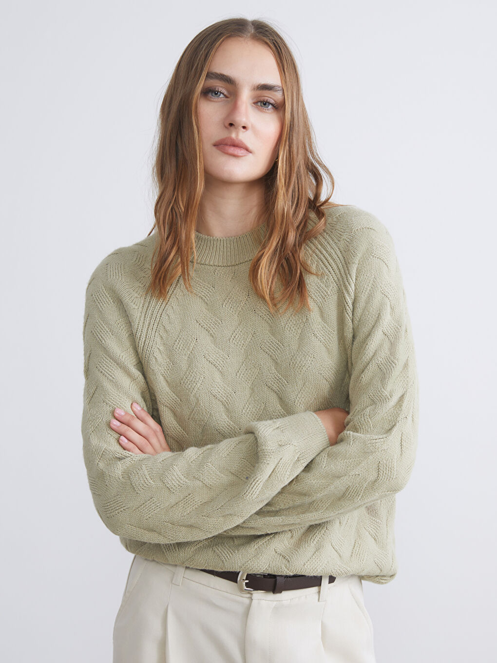 LCWAIKIKI Classic Crew Neck Self-Patterned Women's Knitwear Sweater -W5DC32Z8-GC6