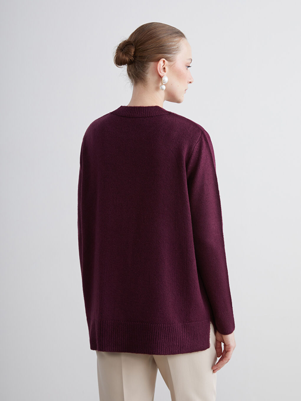 LCWAIKIKI Classic Crew Neck Beaded Embellished Women's Knitwear Sweater -W5DC35Z8-CVT