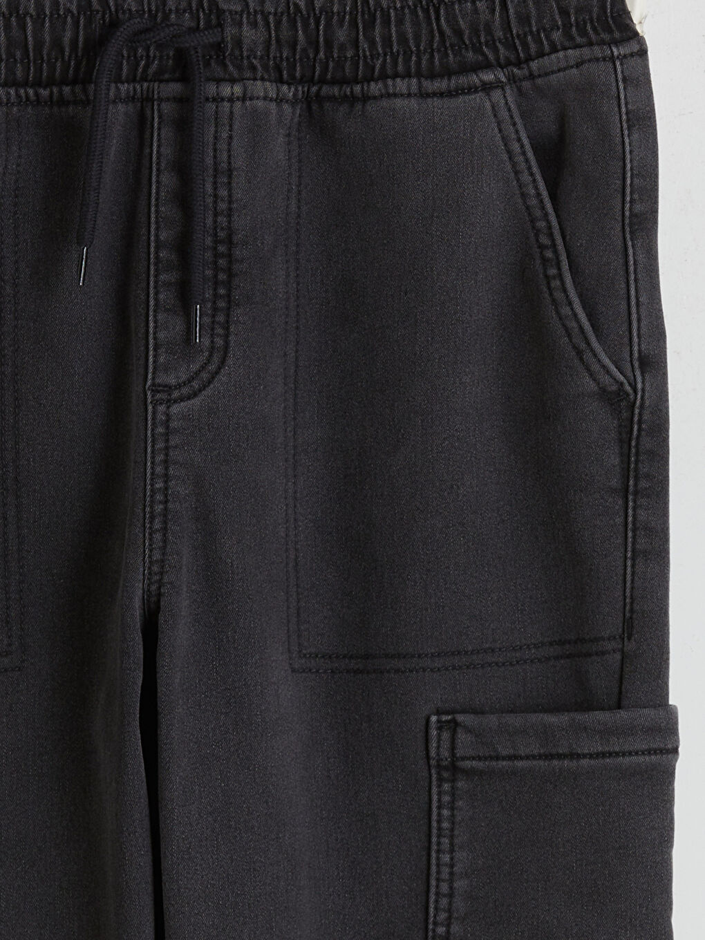 Elasticated Waist Boys' Cargo Jeans-2