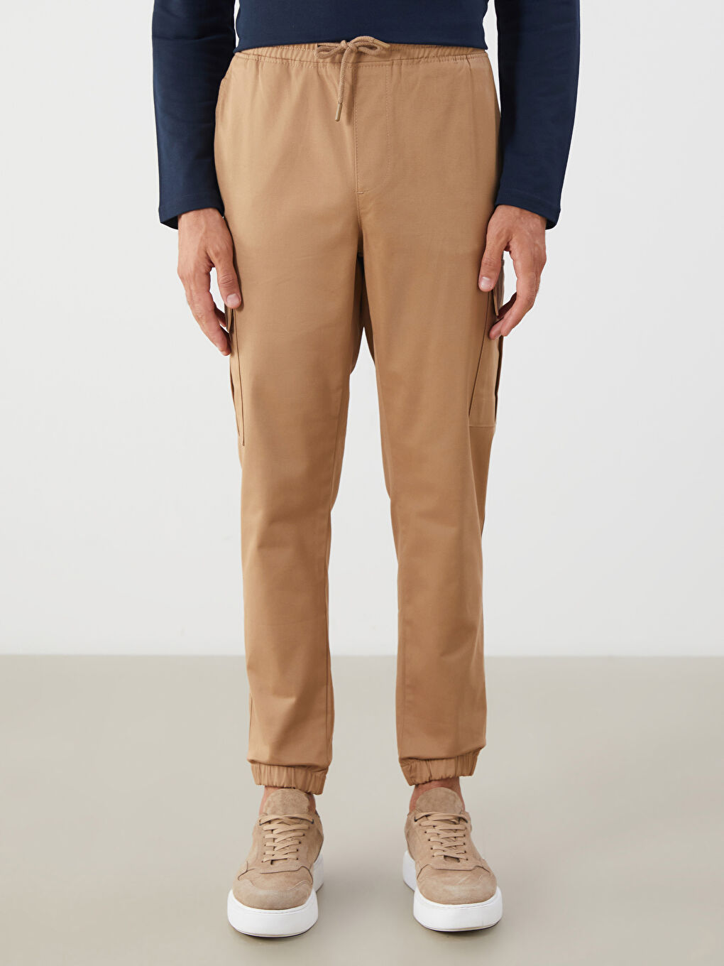 Usko Krojene Muške Cargo Pantalone-1