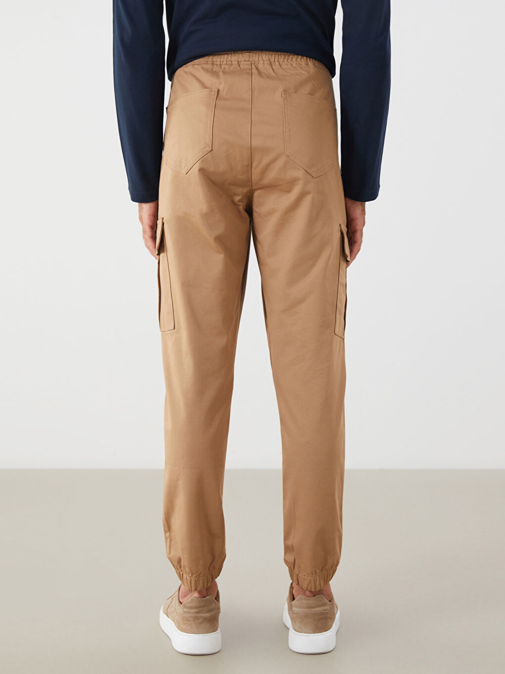 Usko Krojene Muške Cargo Pantalone-3