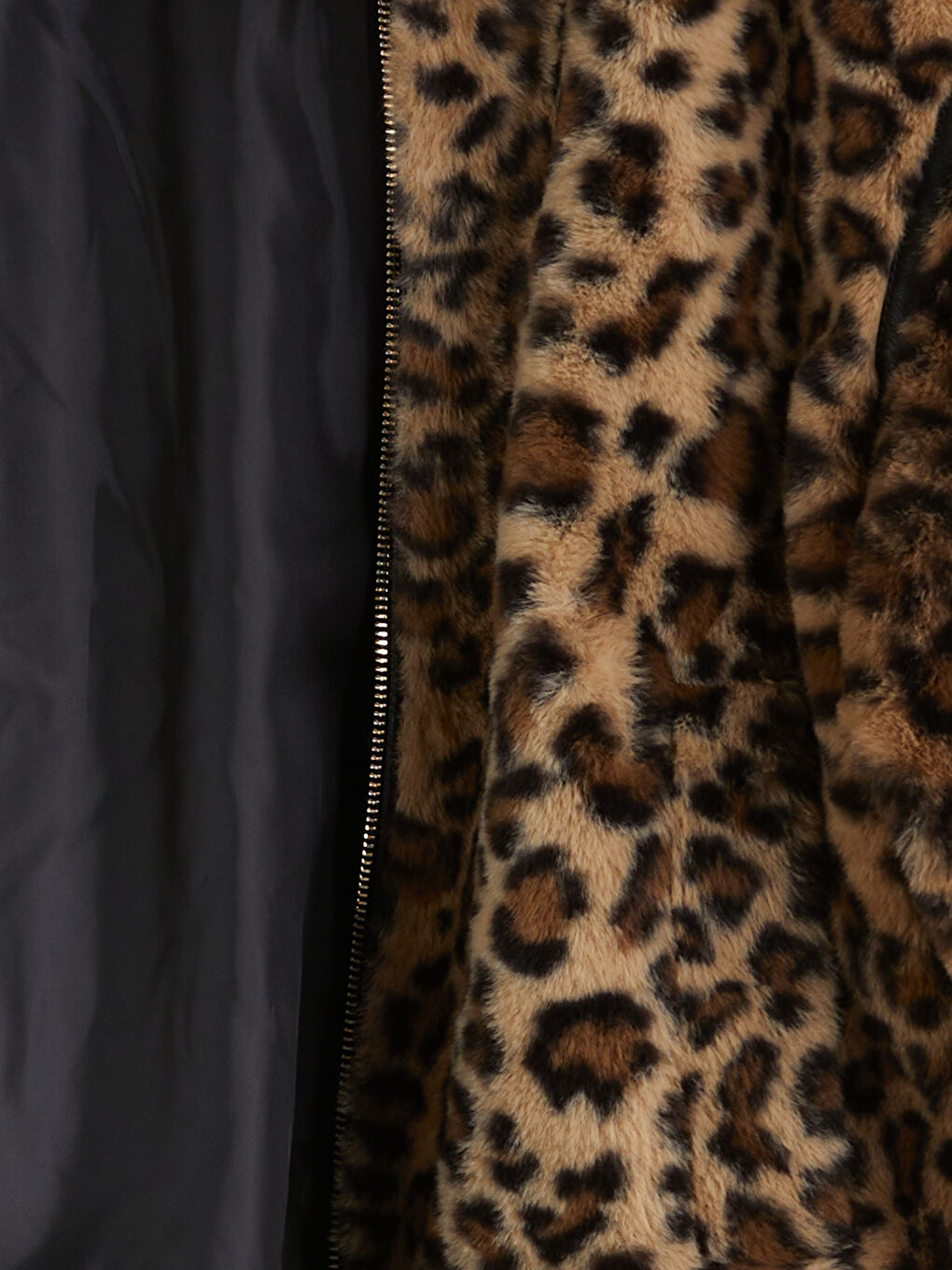 Kahverengi Dik Yaka Leopar Desenli Kadın Mont-7