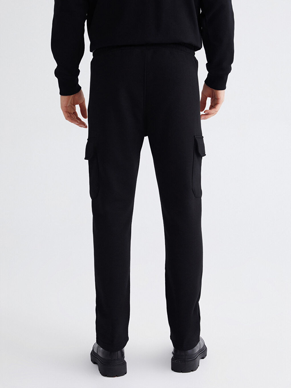 Standard Fit Men's Sweatpants-3