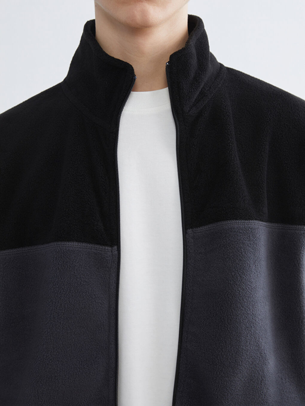Siyah Dik Yaka Polar Erkek Fermuarlı Sweatshirt-2