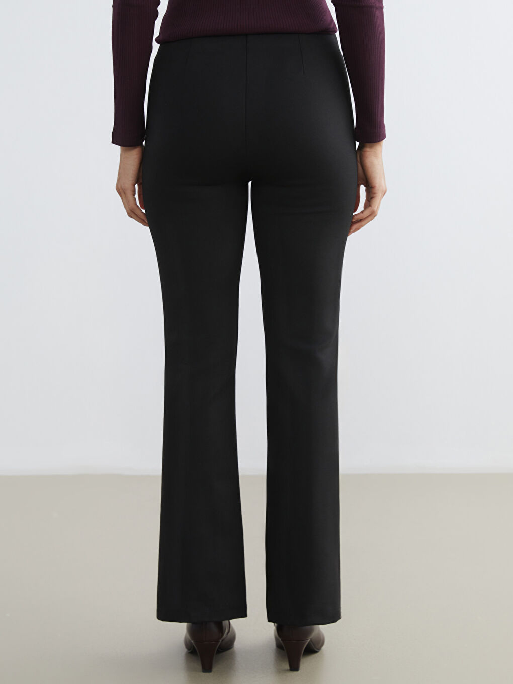 Women's Trousers with Elastic Waist and Flared Leg-6