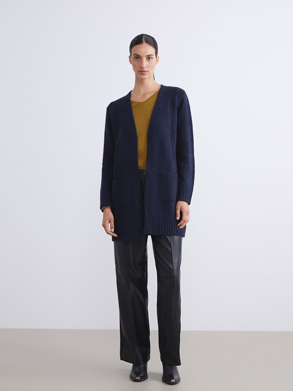 Shawl Collar Women's Knitwear Cardigan-2