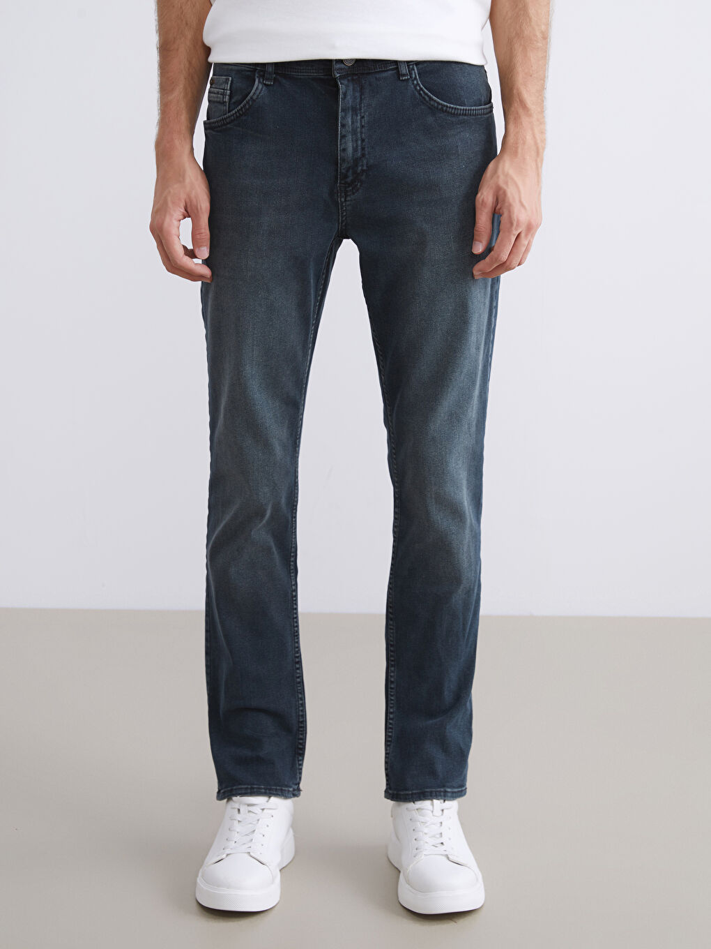 779 Regular Fit Men's Jeans-1