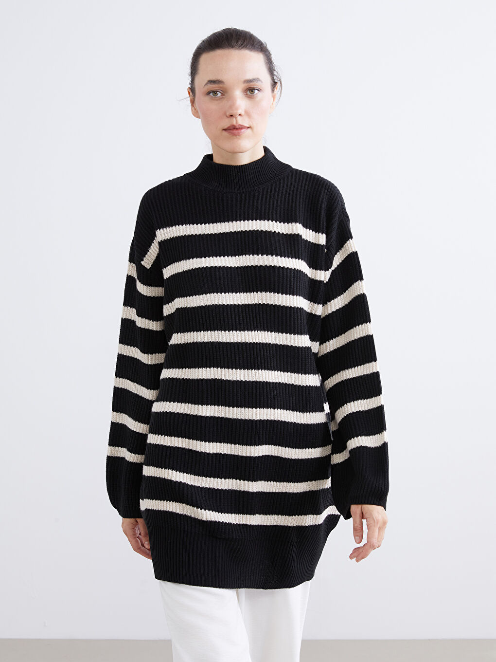 Tunique en Tricot Rayée à Col Cheminée Oversize pour Femmes-2