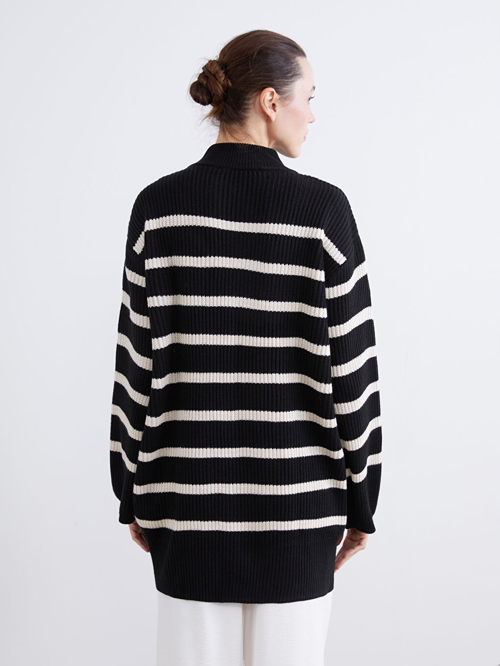 Tunique en Tricot Rayée à Col Cheminée Oversize pour Femmes-6