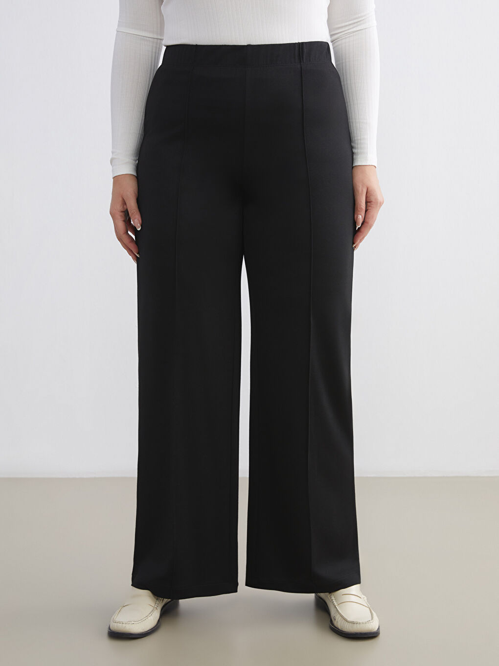 Standard Fit Women's Trousers-4