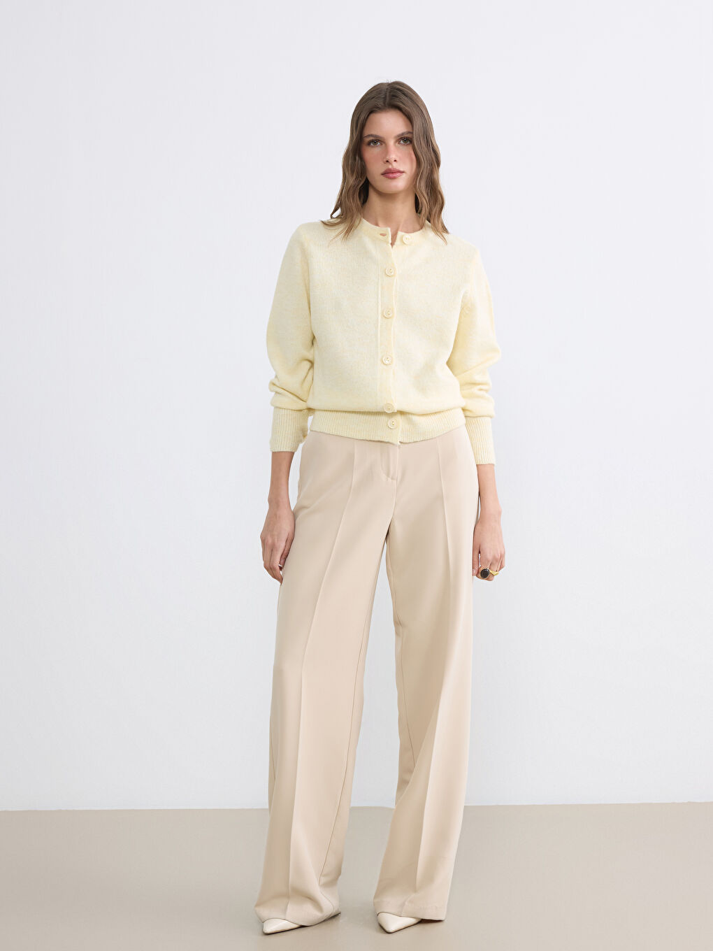 كارديجان سويتر نسائي بياقة دائرية-1