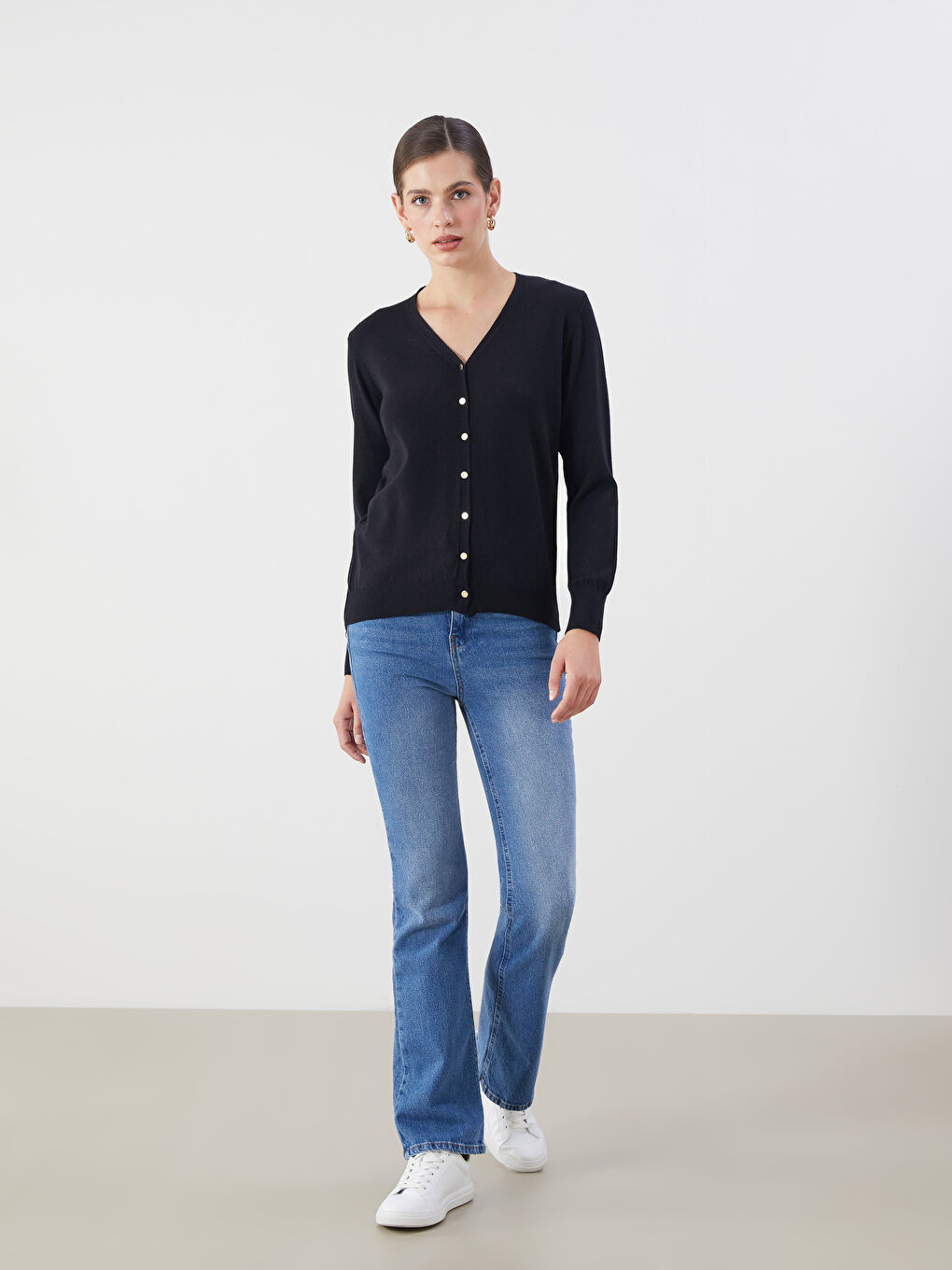 V Neck Women's Knitwear Cardigan-1