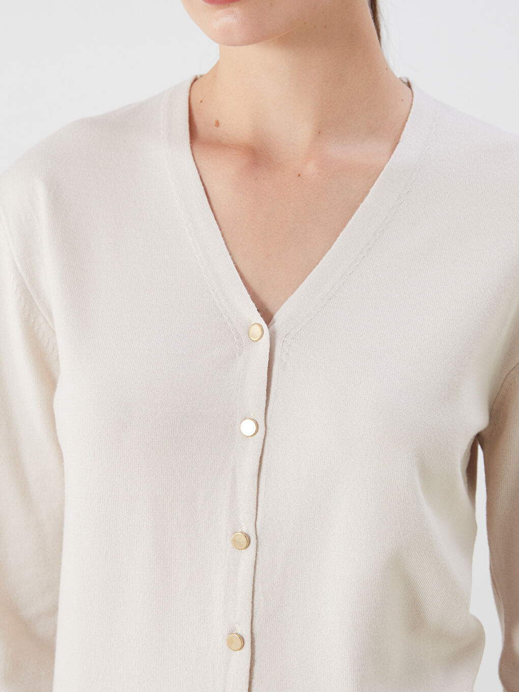 V Neck Women's Knitwear Cardigan-2