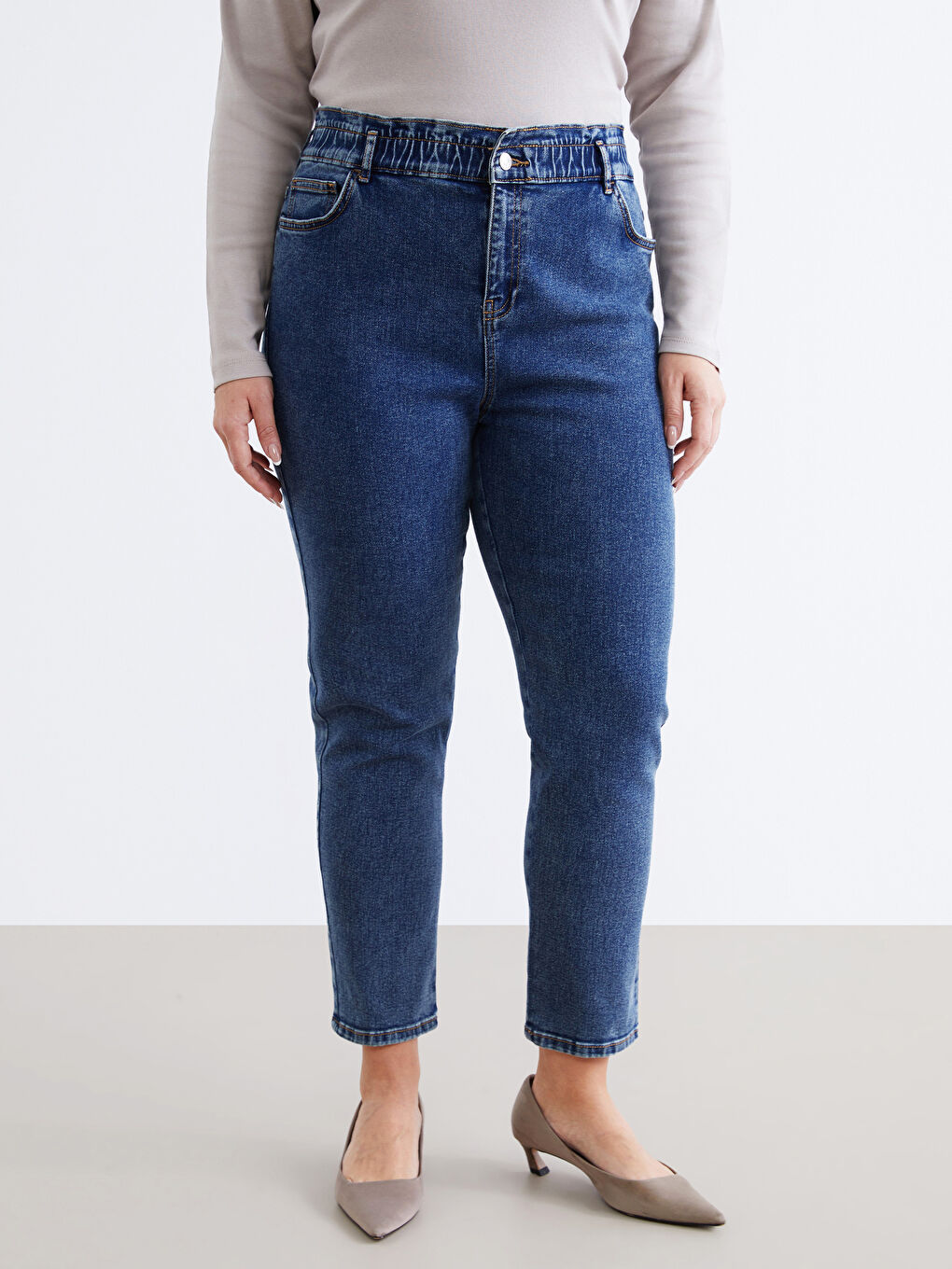 İndigo Beli Lastikli Slim Mom Kadın Jean Pantolon-5
