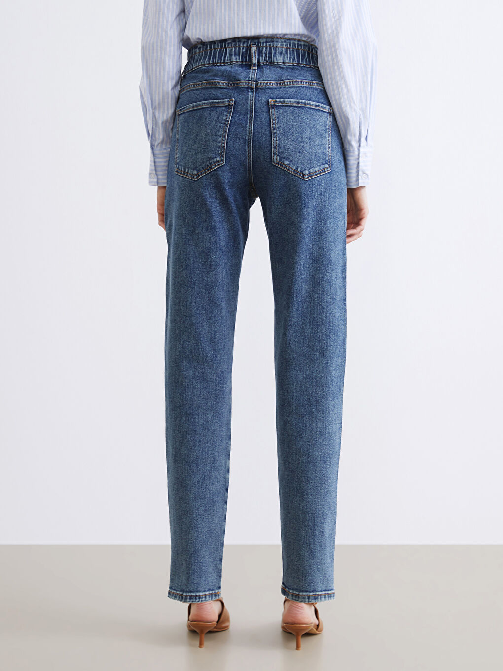 İndigo Beli Lastikli Slim Mom Kadın Jean Pantolon-4