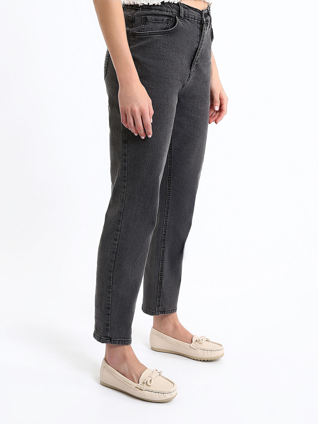 Mom Fit Women's Jeans-3