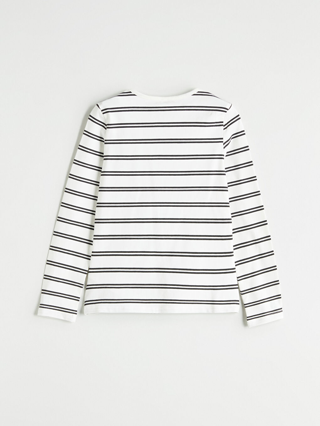 Siyah Bisiklet Yaka Çizgili Kız Çocuk Tişört-2