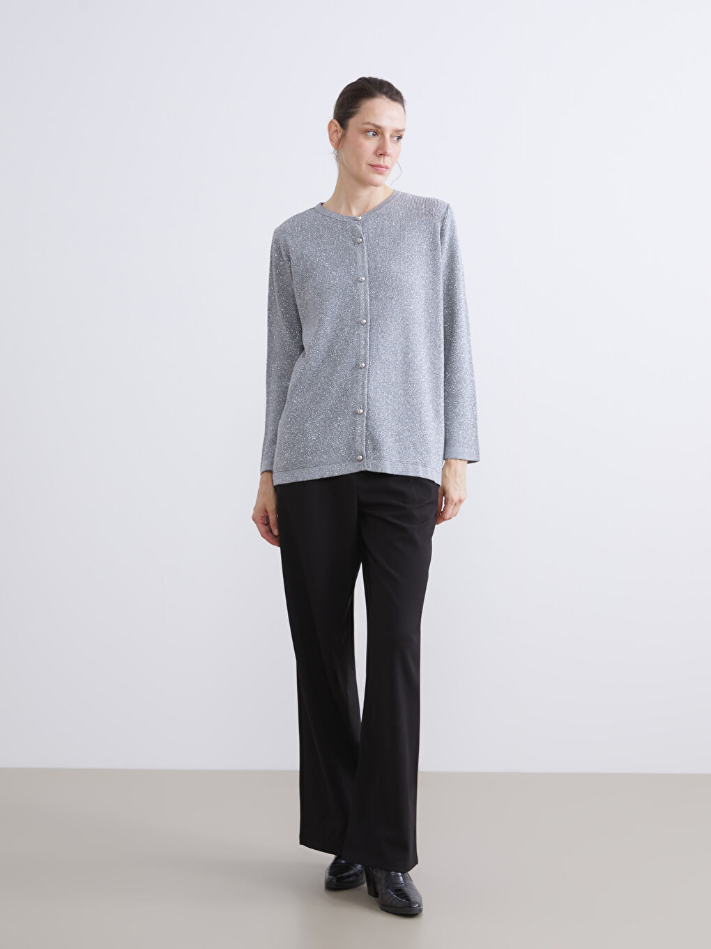 Gri Bisiklet Yaka Kadın Triko Hırka-1