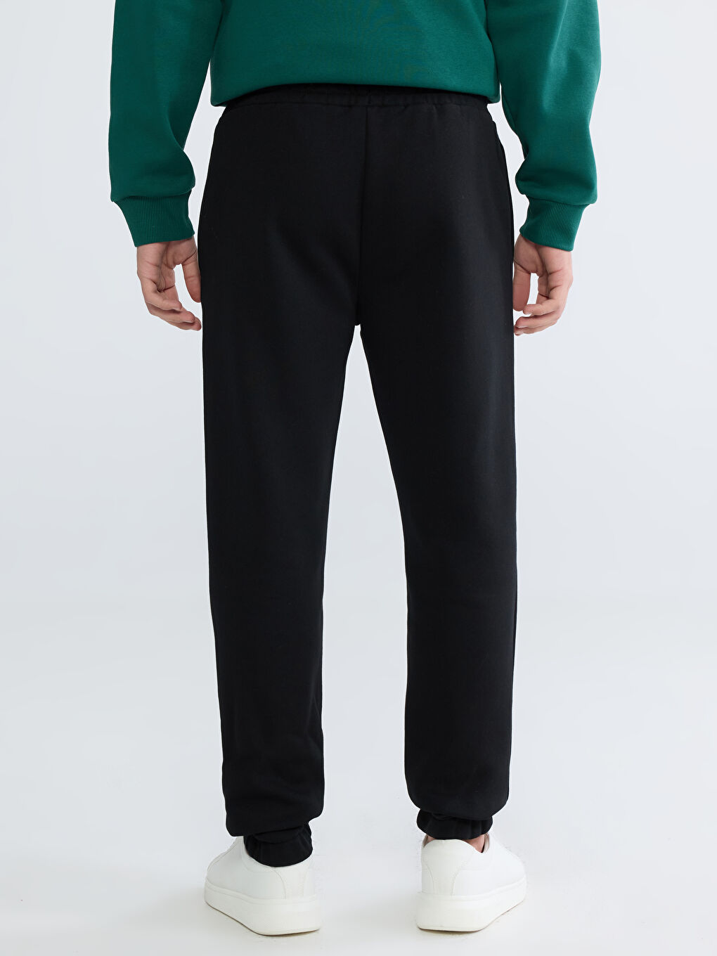 სტანდარტული მორგების მამაკაცის სქელი სპორტული შარვალი-2