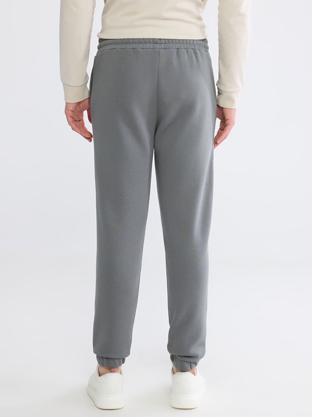 Standard Fit Men's Thick Sweatpants-3
