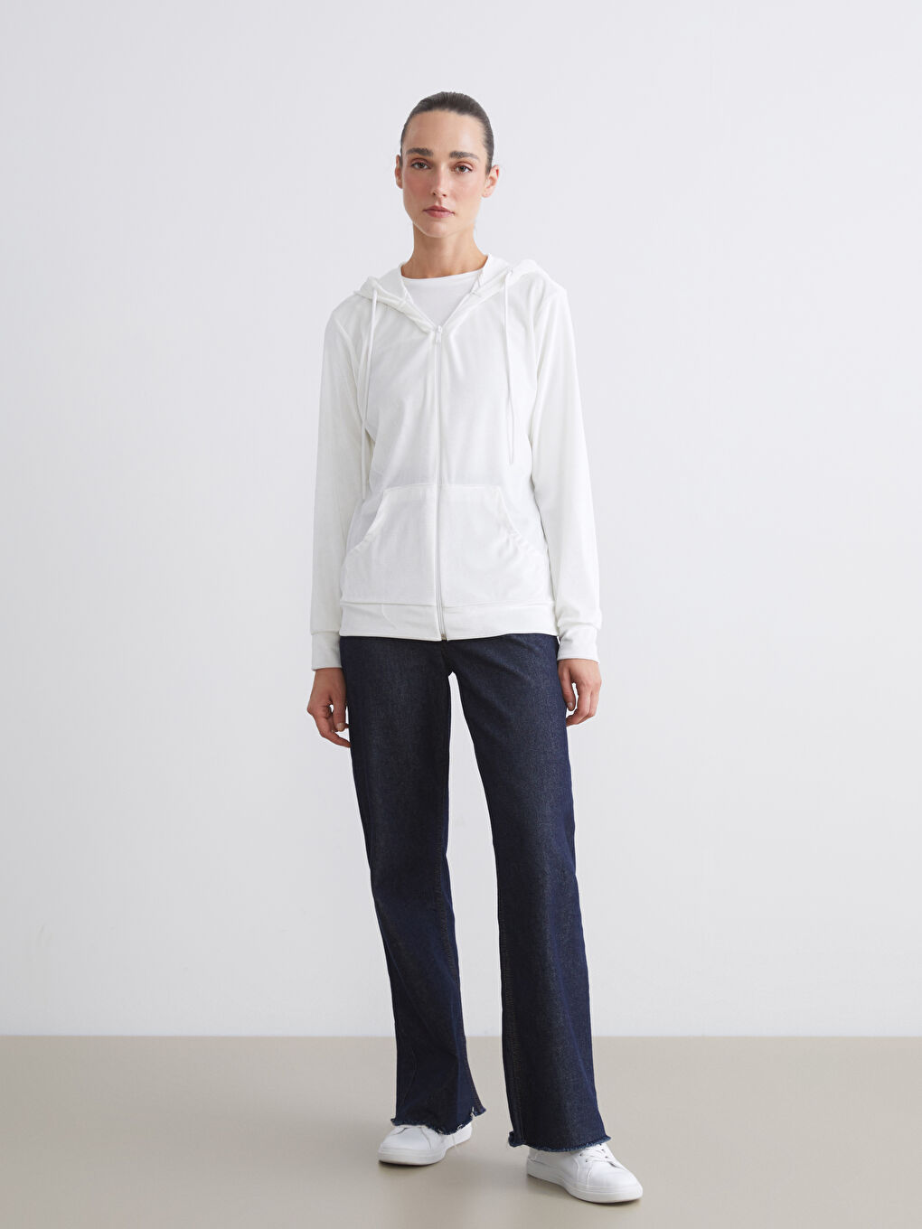 Sweat Zippé à Capuche en Velours pour Femmes-1