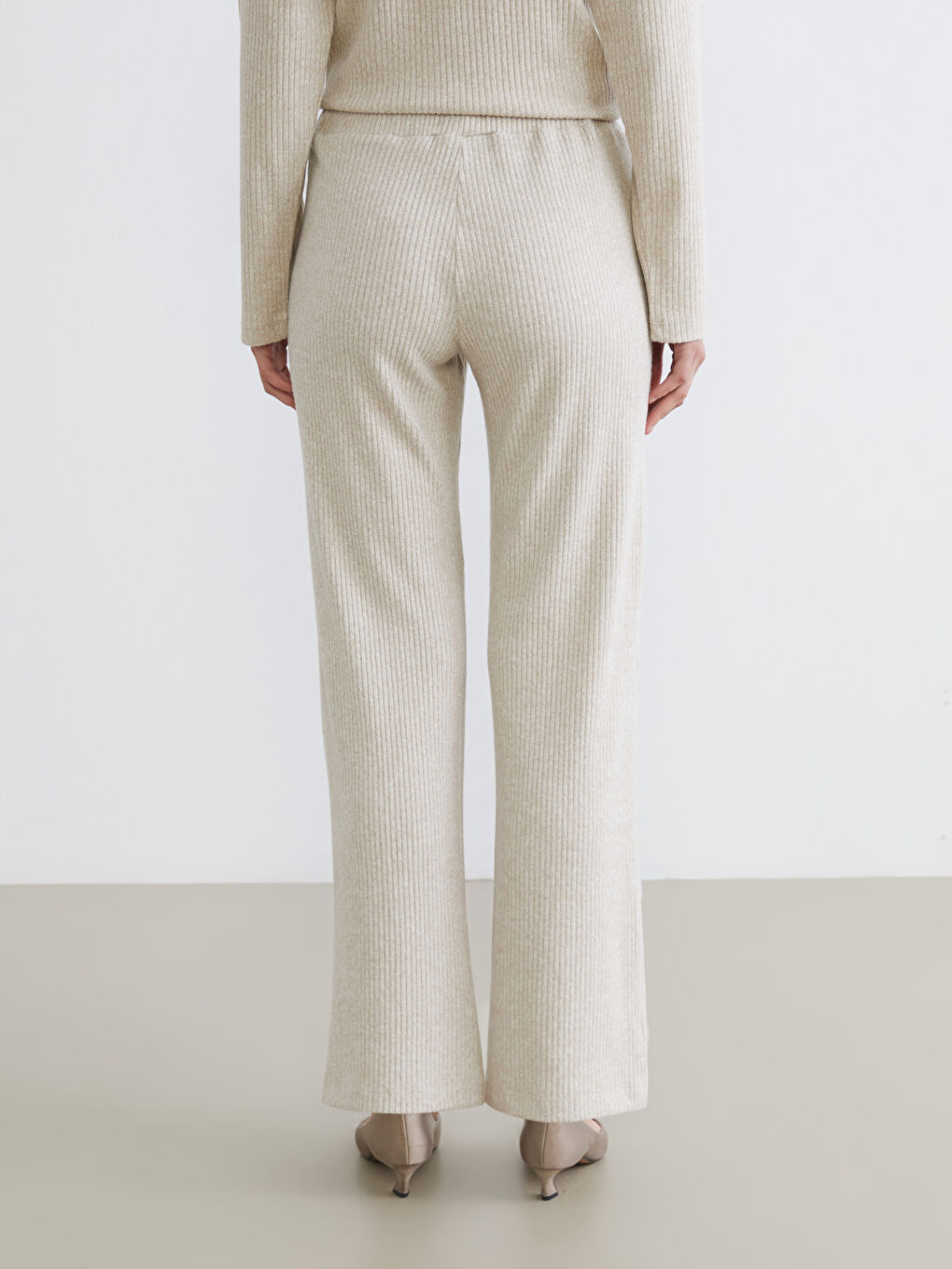 بنطلون رياضي للسيدات بخصر مرن-6