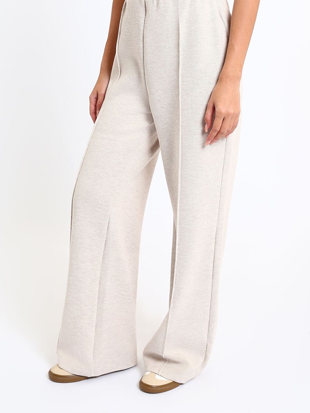 Women's Sweatpants with Elastic Waist-3