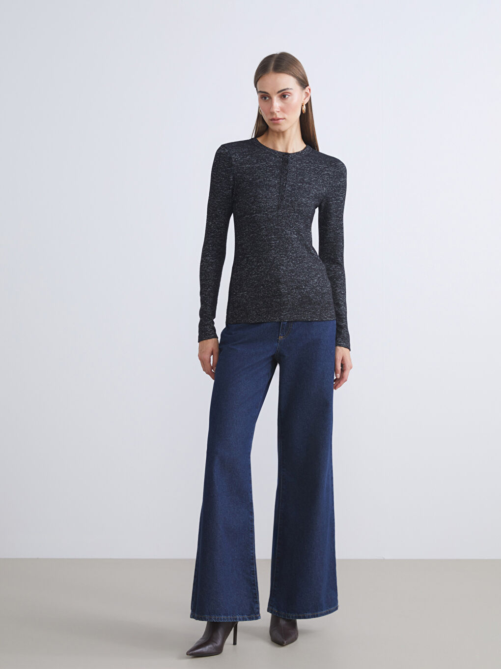 Crew Neck Women's Body-1