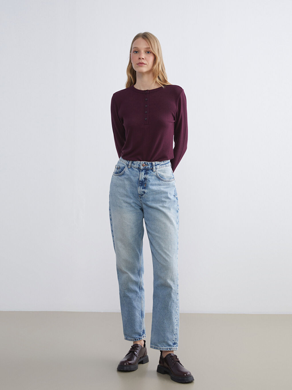 Crew Neck Women's Body-1