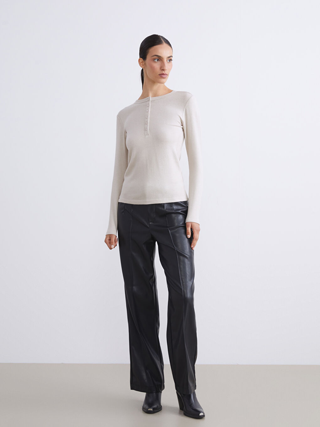 Crew Neck Women's Body-1