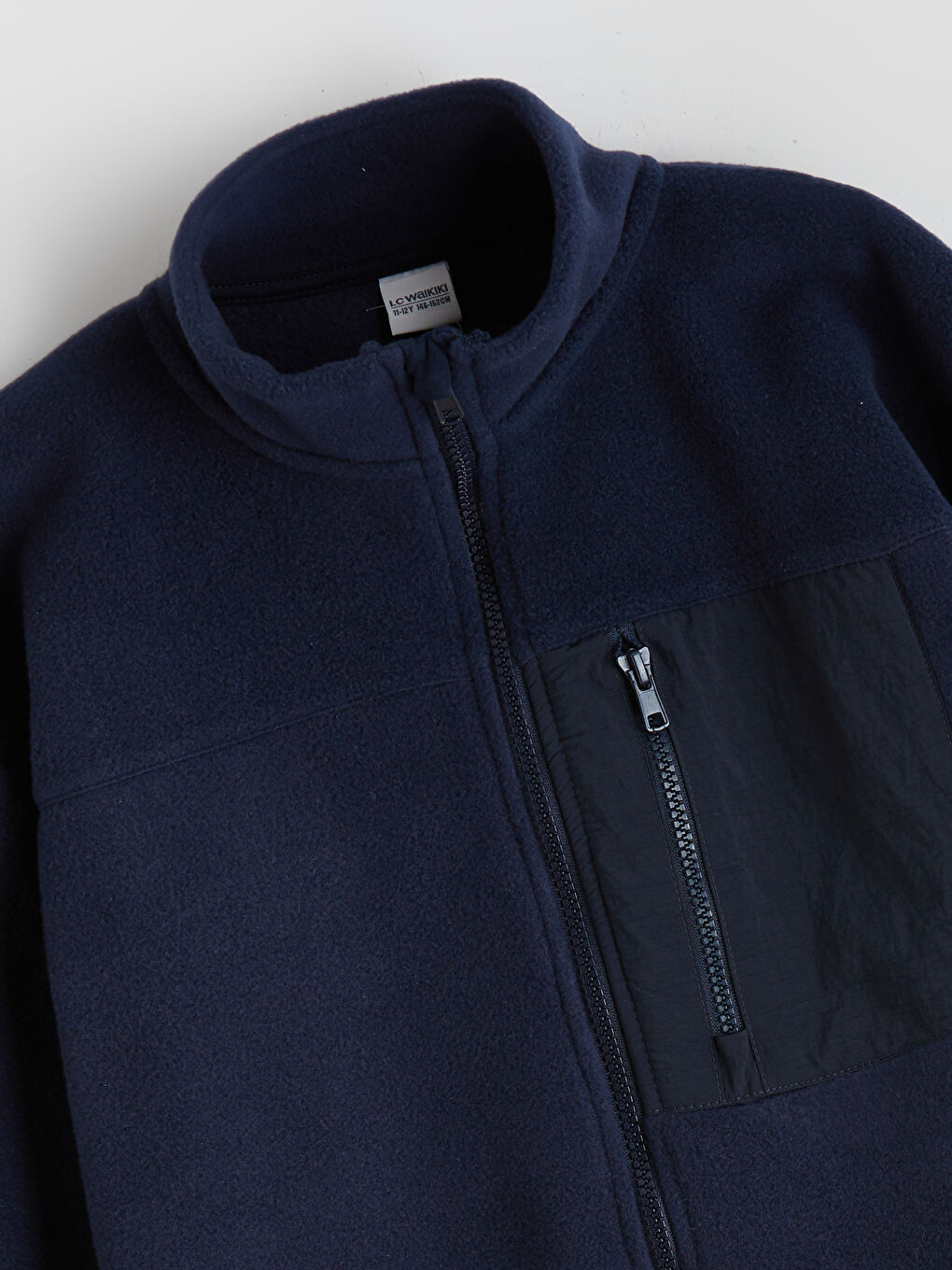 کاردیگان کوڕان یه‌خه‌ی مل بەرز پۆلار-1