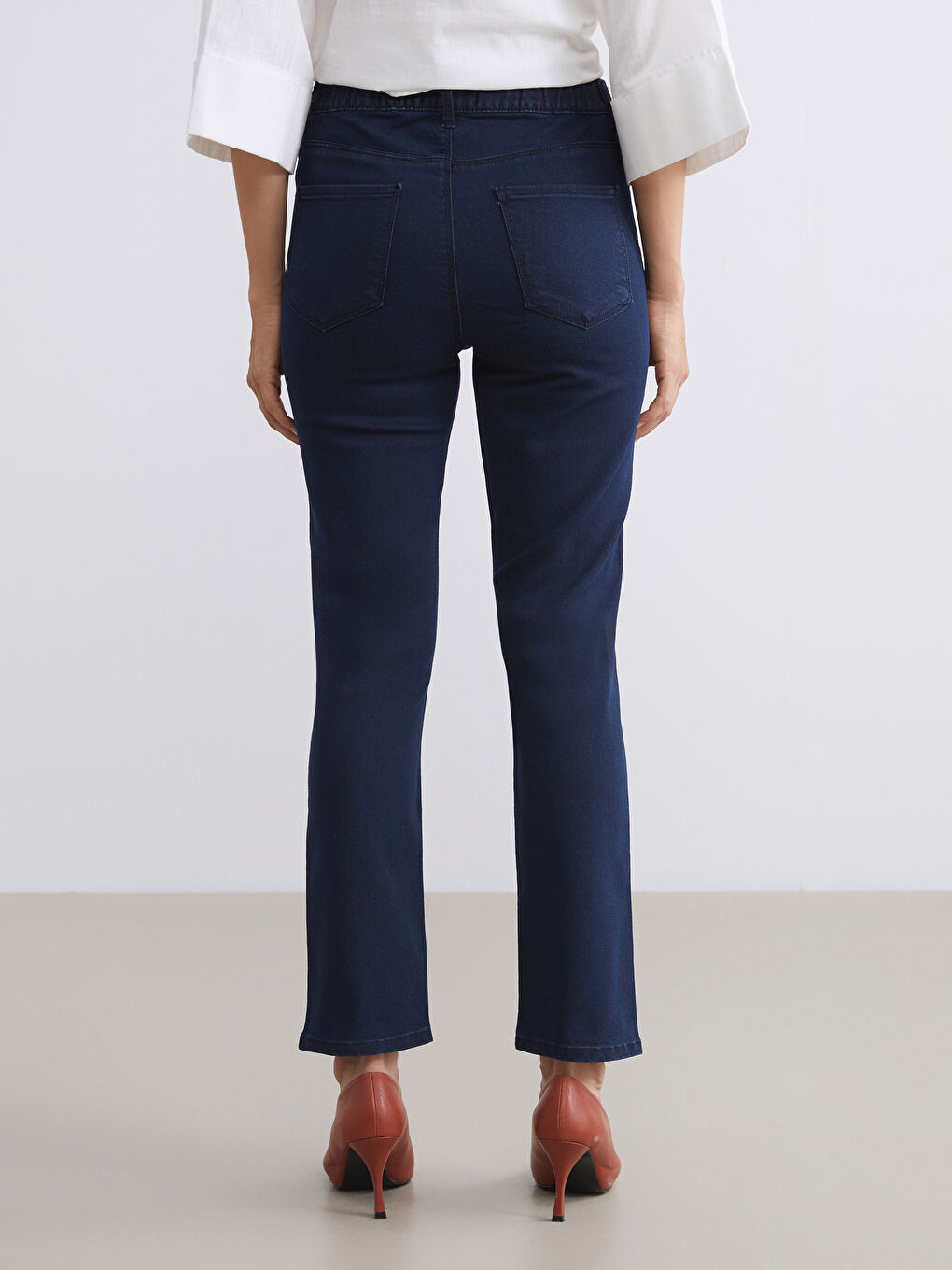 Slim Fit Women's Jeans-3