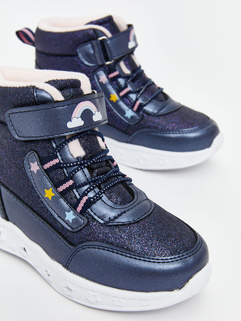 أحذية طويلة للبنات الصغار مع الأربطة والإغلاق اللاصق ونعال مضيئة-3