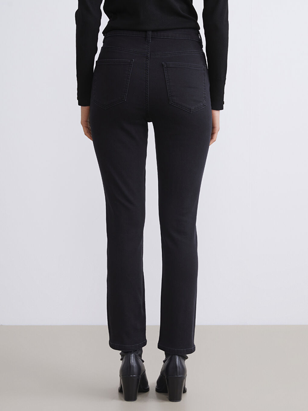 Дънки Slim Fit За Жени С Вътрешен Мек Хастар-10