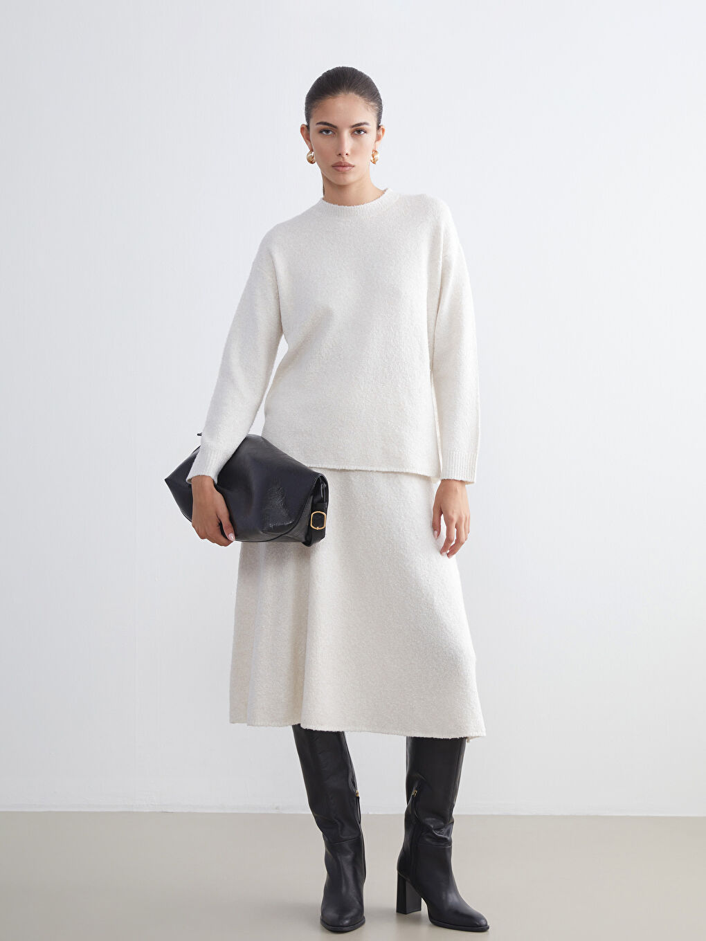 Crew Neck Oversize Women's Knitwear Sweater-1