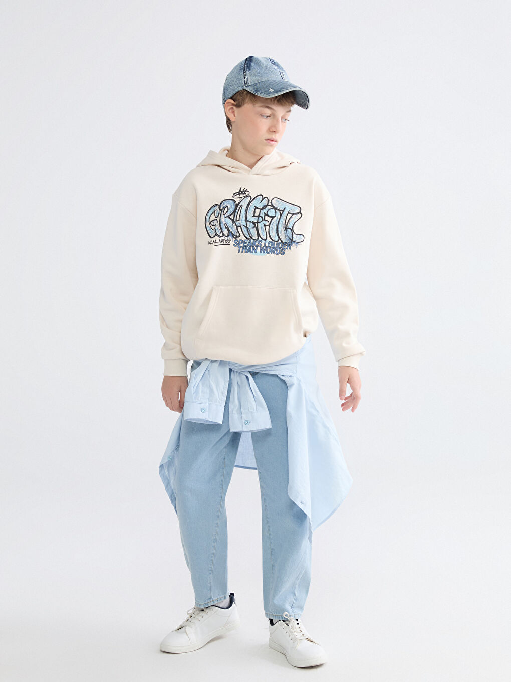 Bej Kapüşonlu Baskılı Erkek Çocuk Kalın Sweatshirt-1