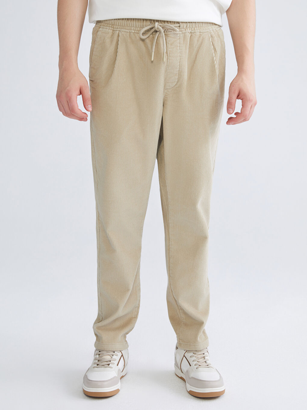 Мужчины Бежевый Брюки-1