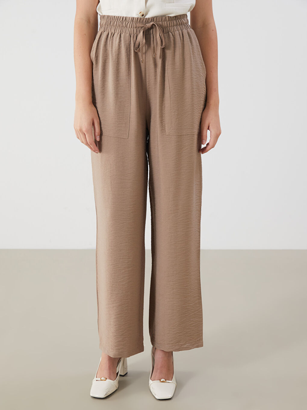 Kahverengi Beli Lastikli Havuç Kesim Kadın Pantolon-3