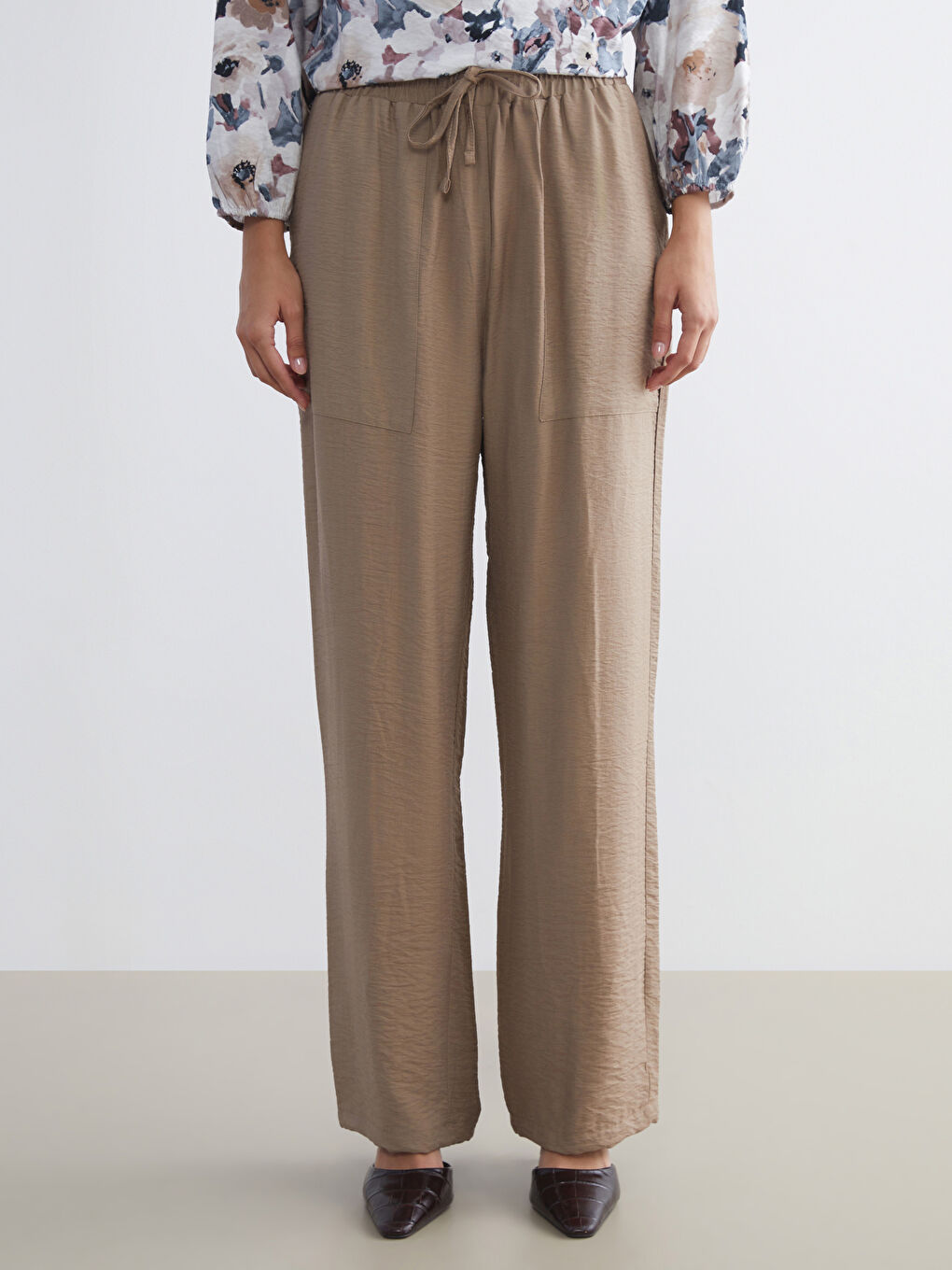 Kahverengi Beli Lastikli Havuç Kesim Kadın Pantolon-2