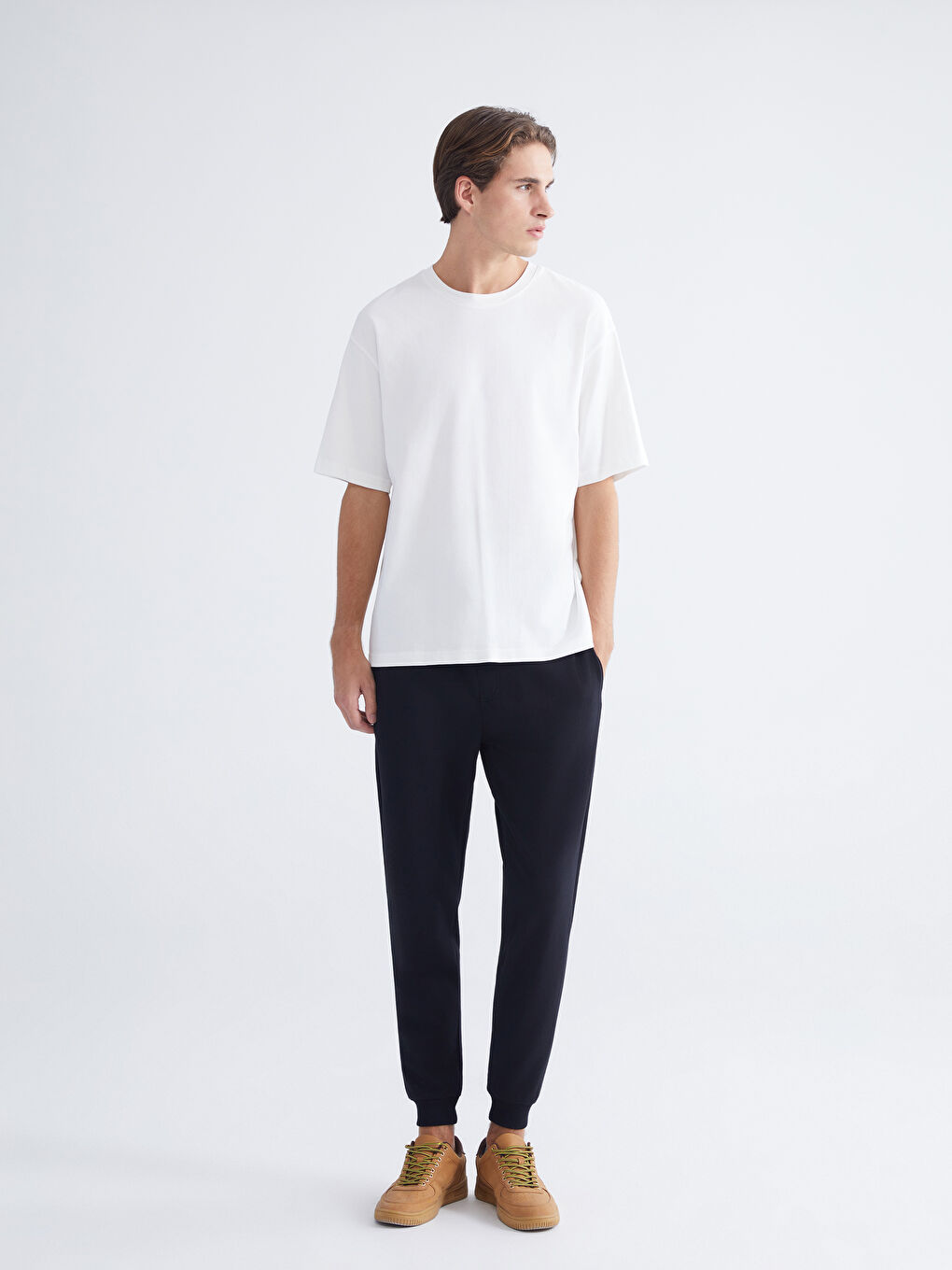 Siyah Standart Kalıp Erkek Jogger Eşofman Altı