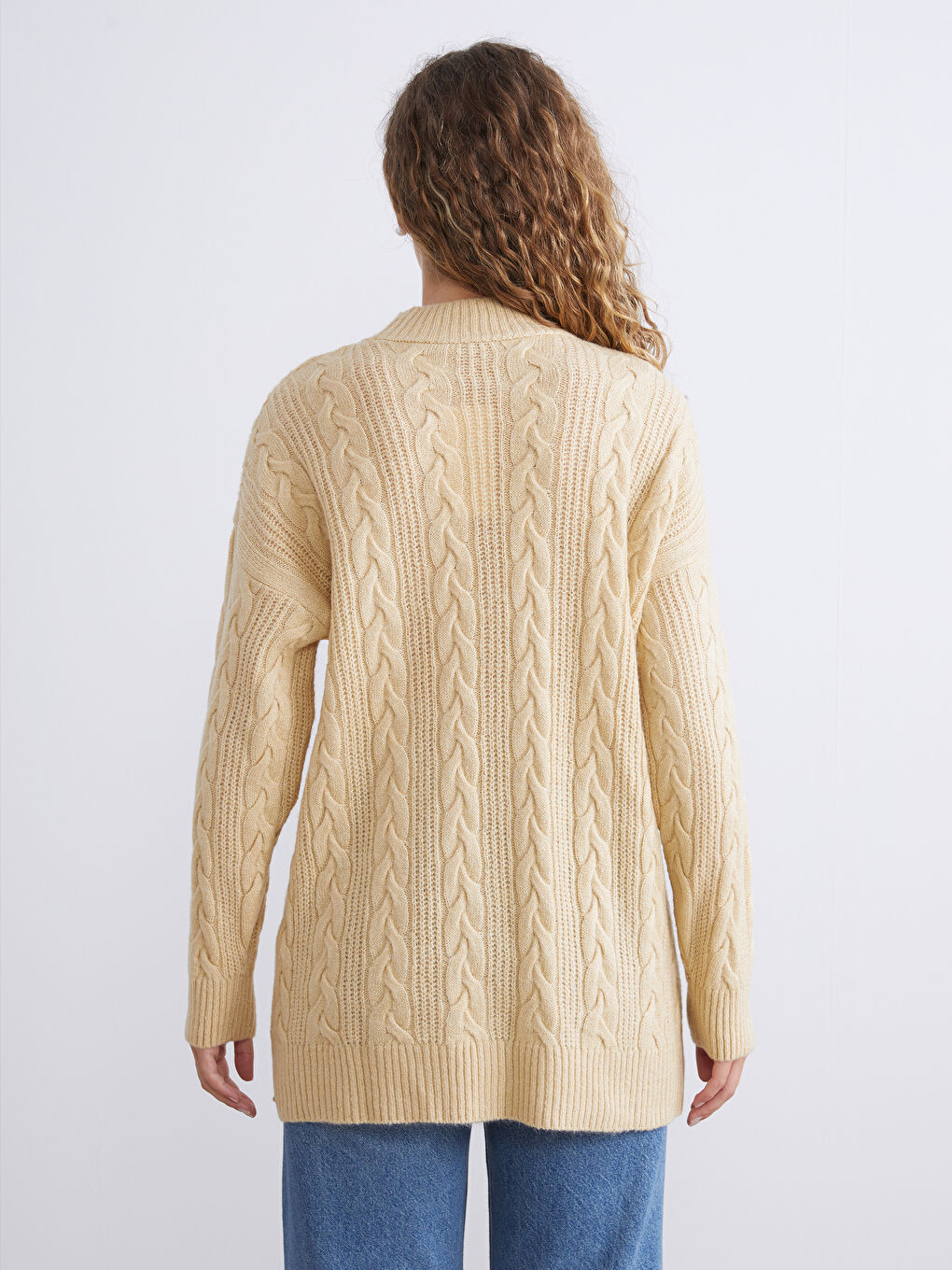 Sarı Dik Yaka Kendinden Desenli Kadın Triko Tunik-3