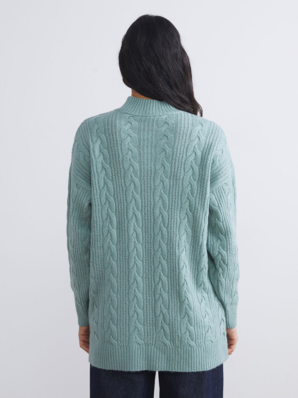 Yeşil Dik Yaka Kendinden Desenli Kadın Triko Tunik-3