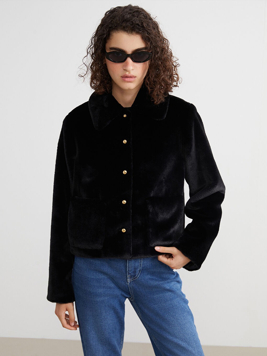 Collared Neck Women's Plush Jacket