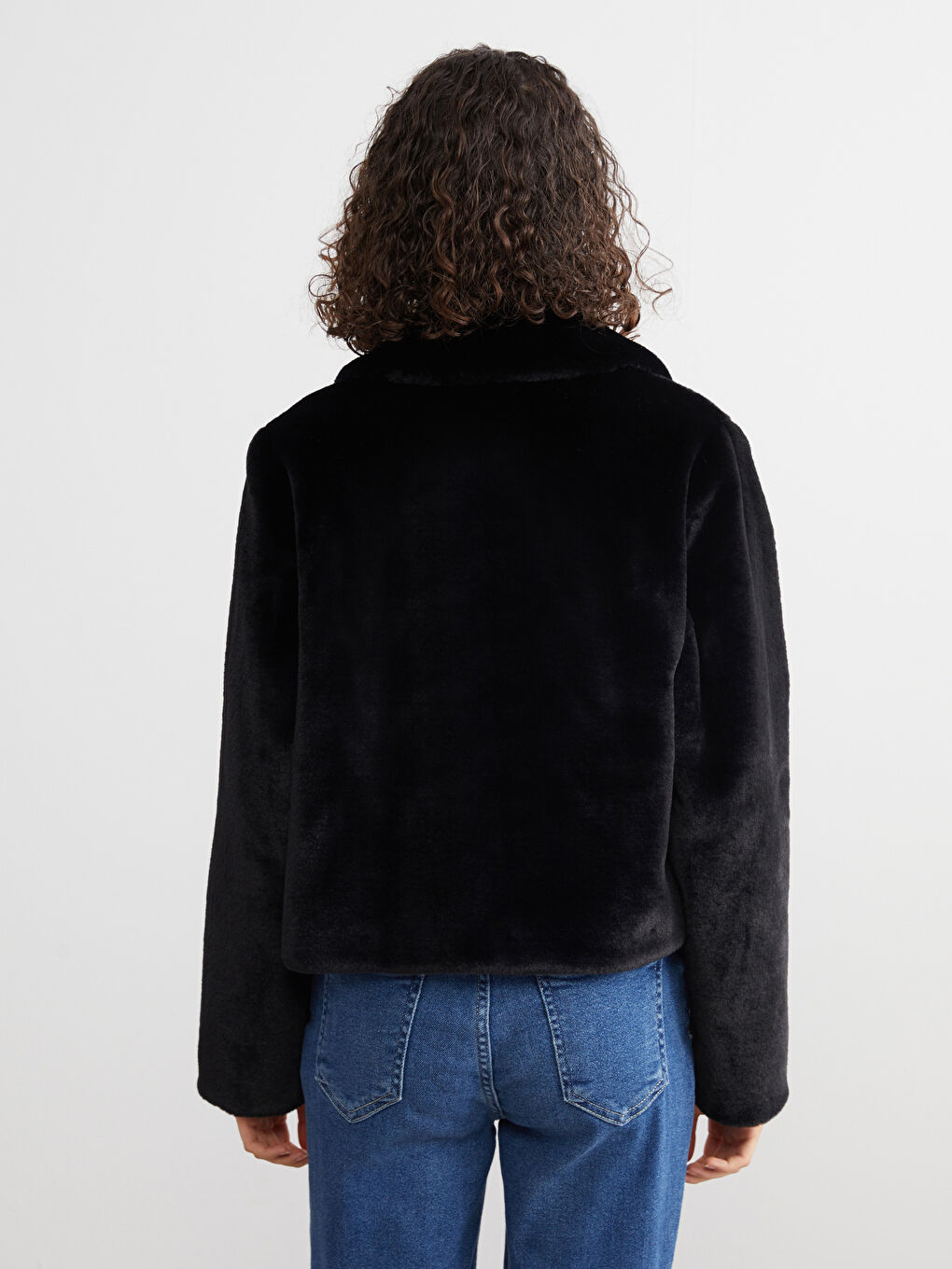 Collared Neck Women's Plush Jacket-4
