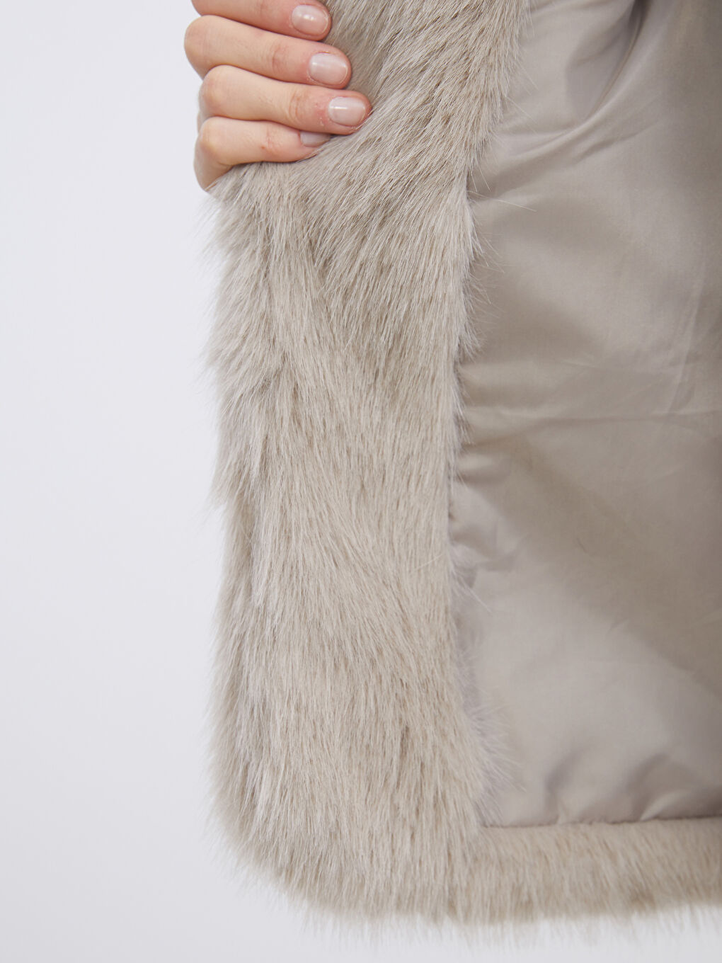 Bej Kadın Kürk Yelek-3