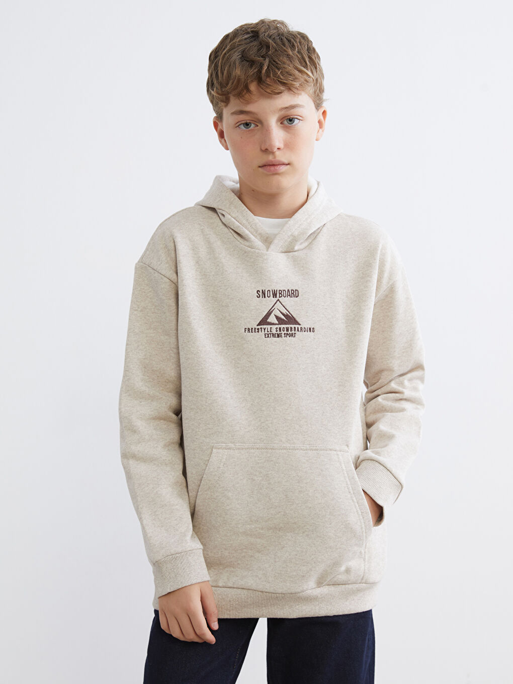 Ekru Kapüşonlu Erkek Çocuk Kalın Sweatshirt